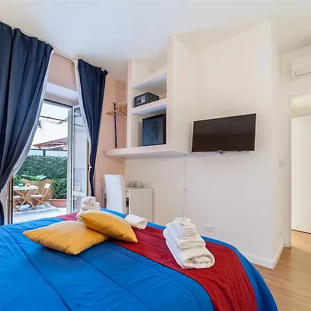 Residenza Francesco Colosseo Ρώμη